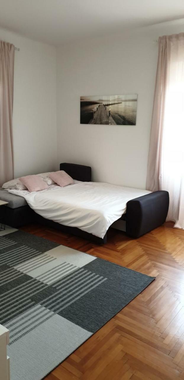 Apartman Rhapsody Apartment Сплит Екстериор снимка